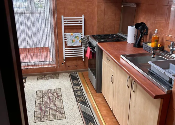 Adt Propiety Daire Kaloşvar